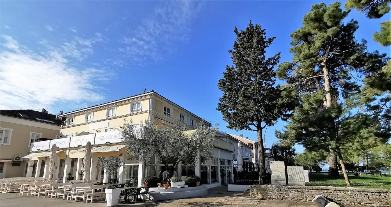Mirta Deluxe Superior 5 Star Apartment, Your Piece Of Heaven By The Sea & Park, With Sea & Park View Novigrad  Luaran gambar