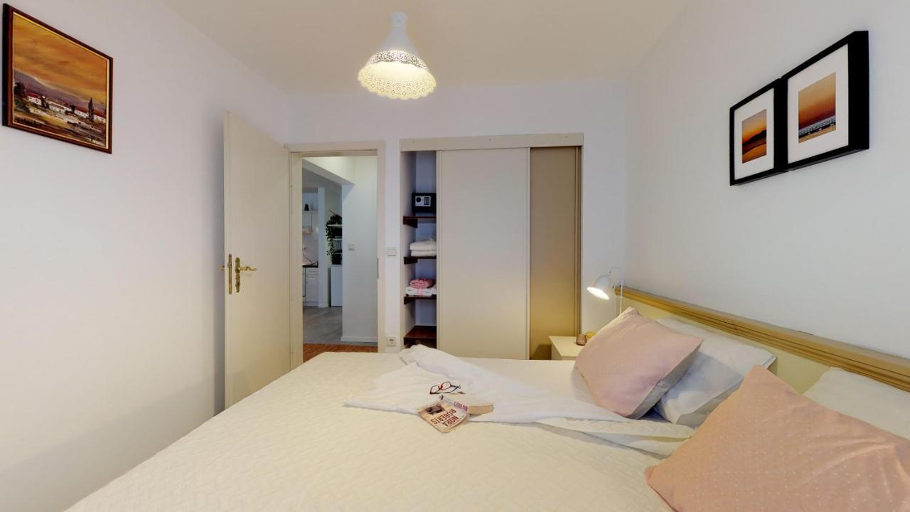 Mirta Deluxe Superior 5 Star Apartment, Your Piece Of Heaven By The Sea & Park, With Sea & Park View Novigrad  Luaran gambar