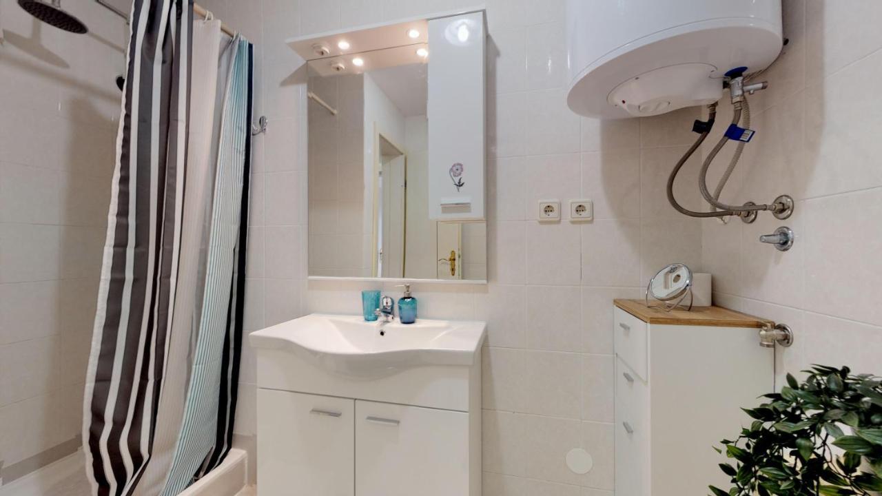 Mirta Deluxe Superior 5 Star Apartment, Your Piece Of Heaven By The Sea & Park, With Sea & Park View Novigrad  Luaran gambar
