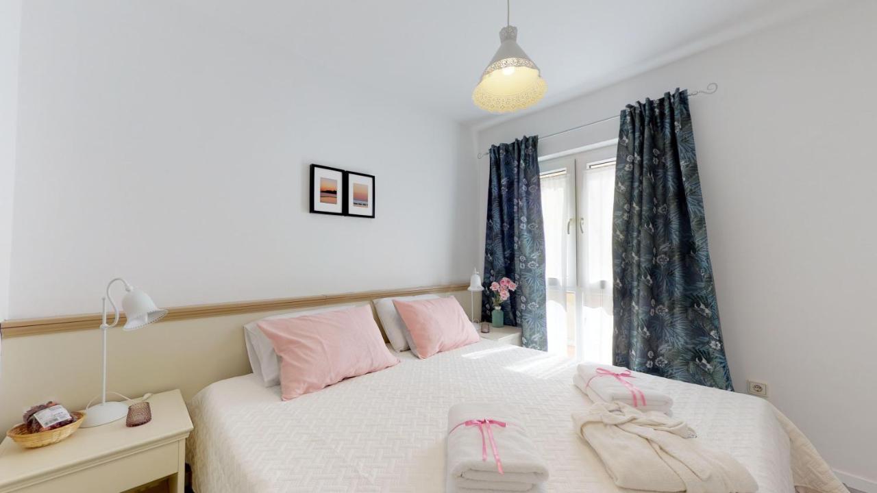 Mirta Deluxe Superior 5 Star Apartment, Your Piece Of Heaven By The Sea & Park, With Sea & Park View Novigrad  Luaran gambar